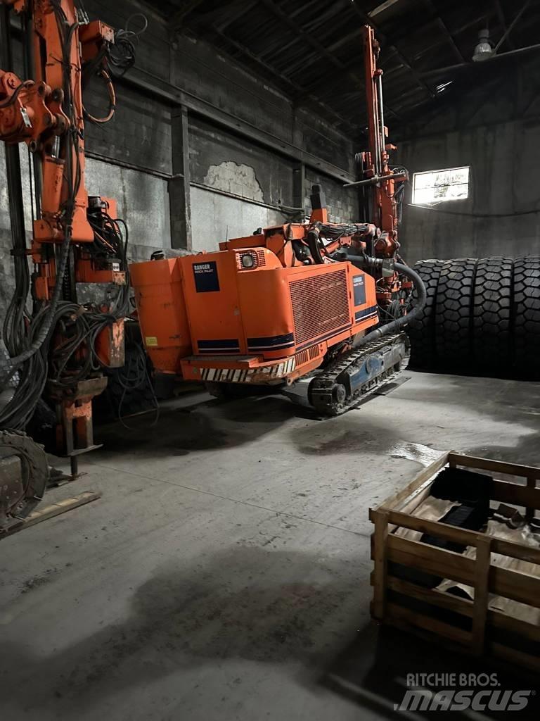 Tamrock RANGER 500-2 معدات الثقب السطحي