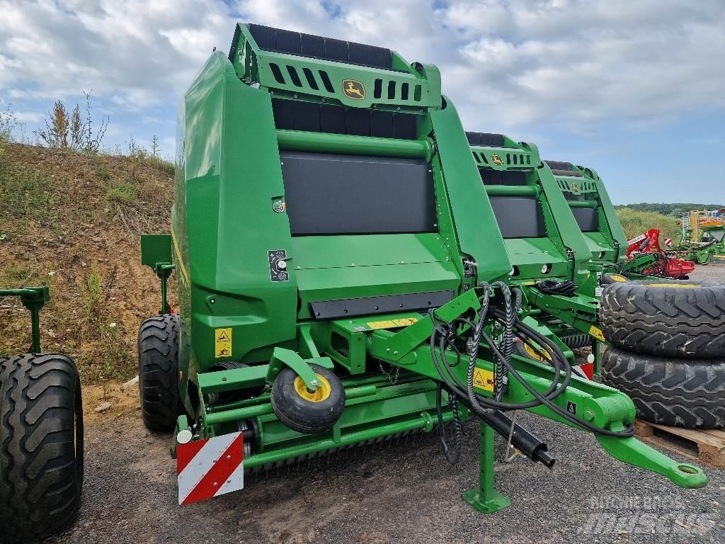 John Deere V461M محزمات مستديرة