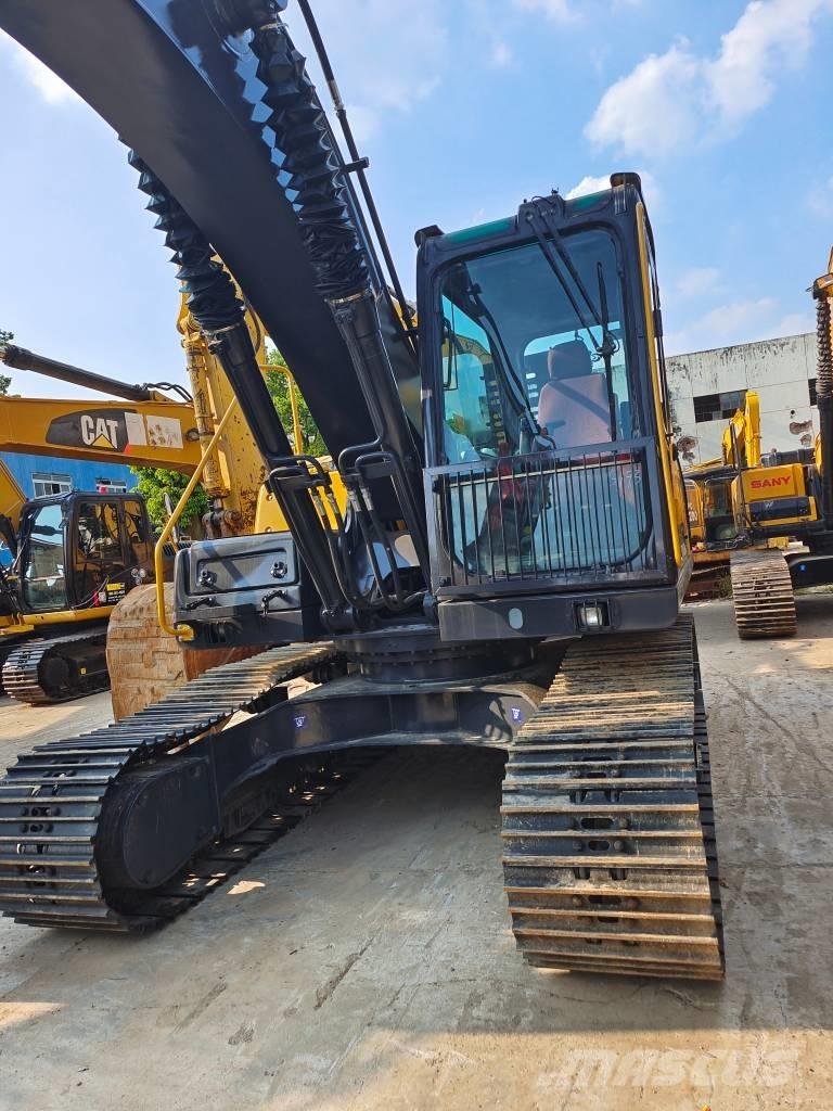 Volvo EC 210 D حفارات زحافة