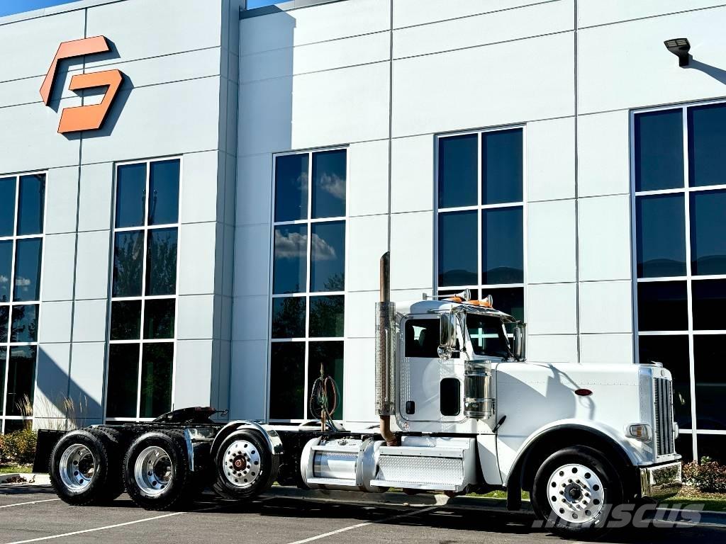 Peterbilt 389 وحدات الجر