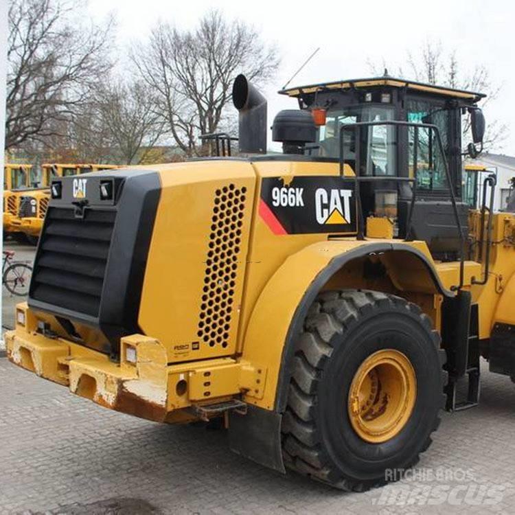 CAT 966K لوادر بعجل