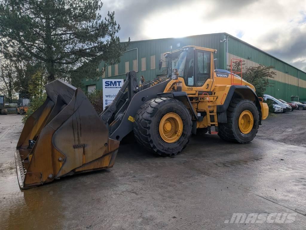 Volvo L 220 H لوادر بعجل