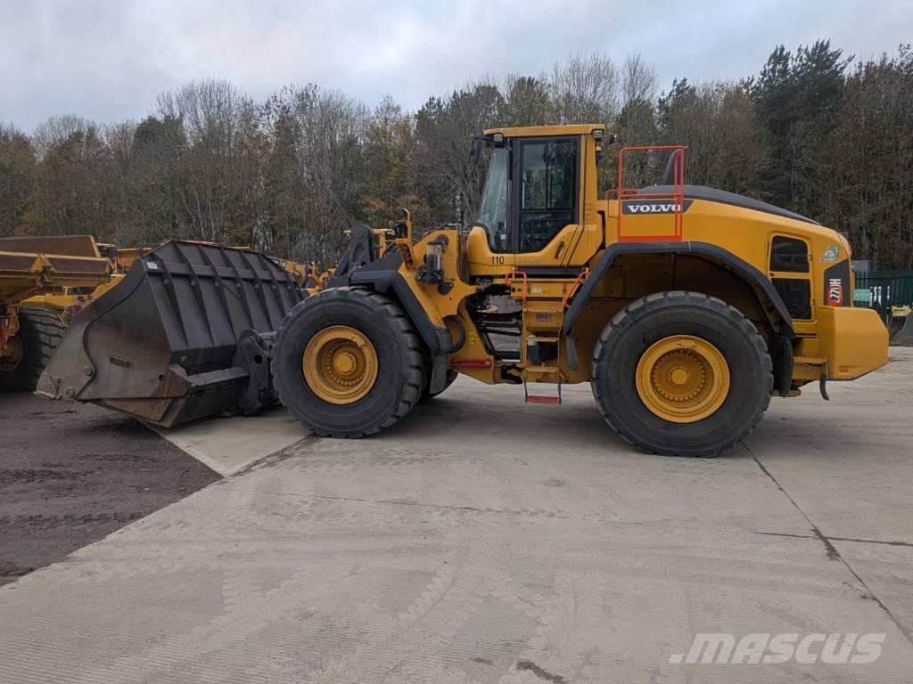 Volvo L 220 H لوادر بعجل