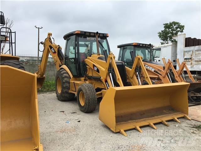 CAT 430 F لوادر ذات جرافات عكسية