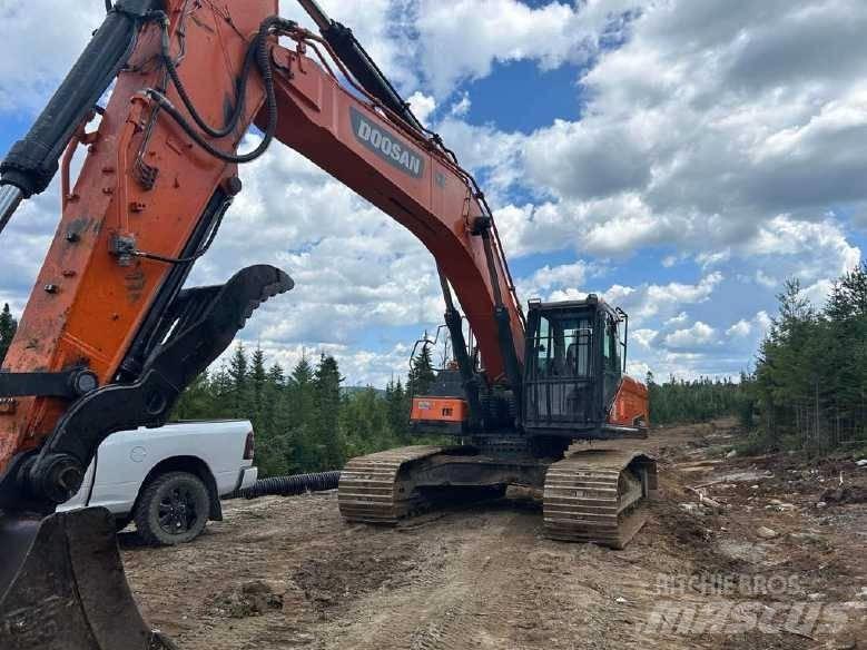 Doosan DX 350 LC حفارات زحافة