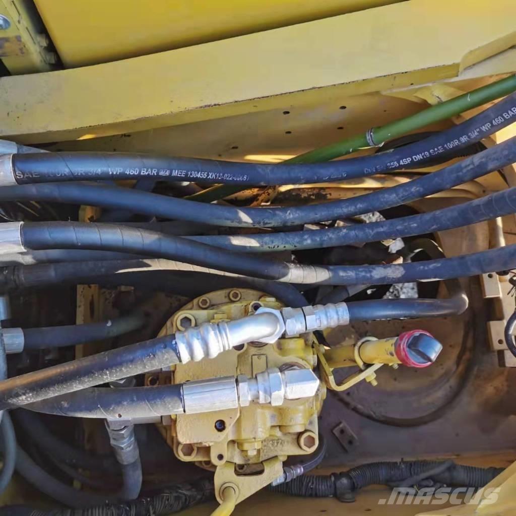 Komatsu PC160-7 حفارات زحافة