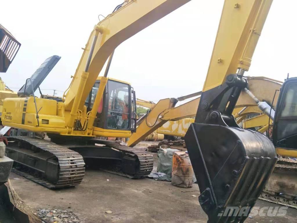 Komatsu pc200-6 حفارات زحافة