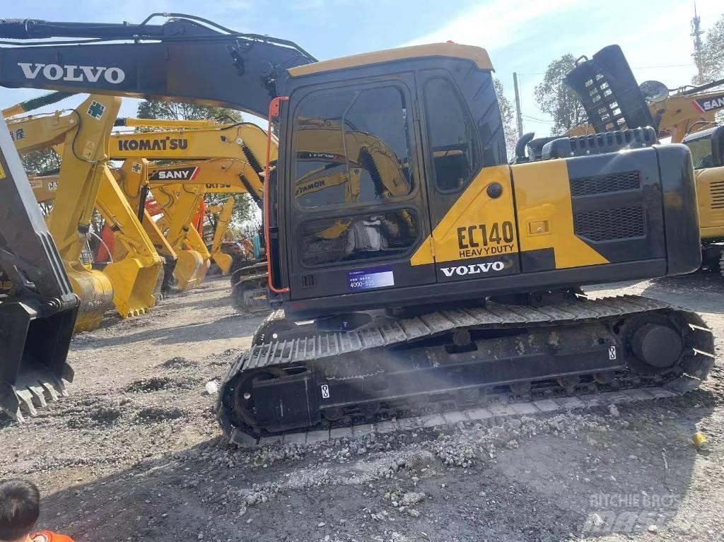 Volvo EC 140 حفارات زحافة