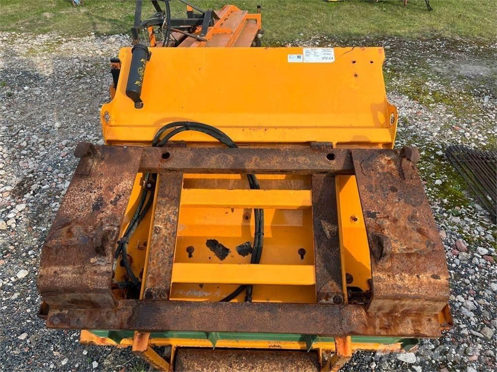 GiANT MVB-550-G ماكينات وملحقات مواش أخرى