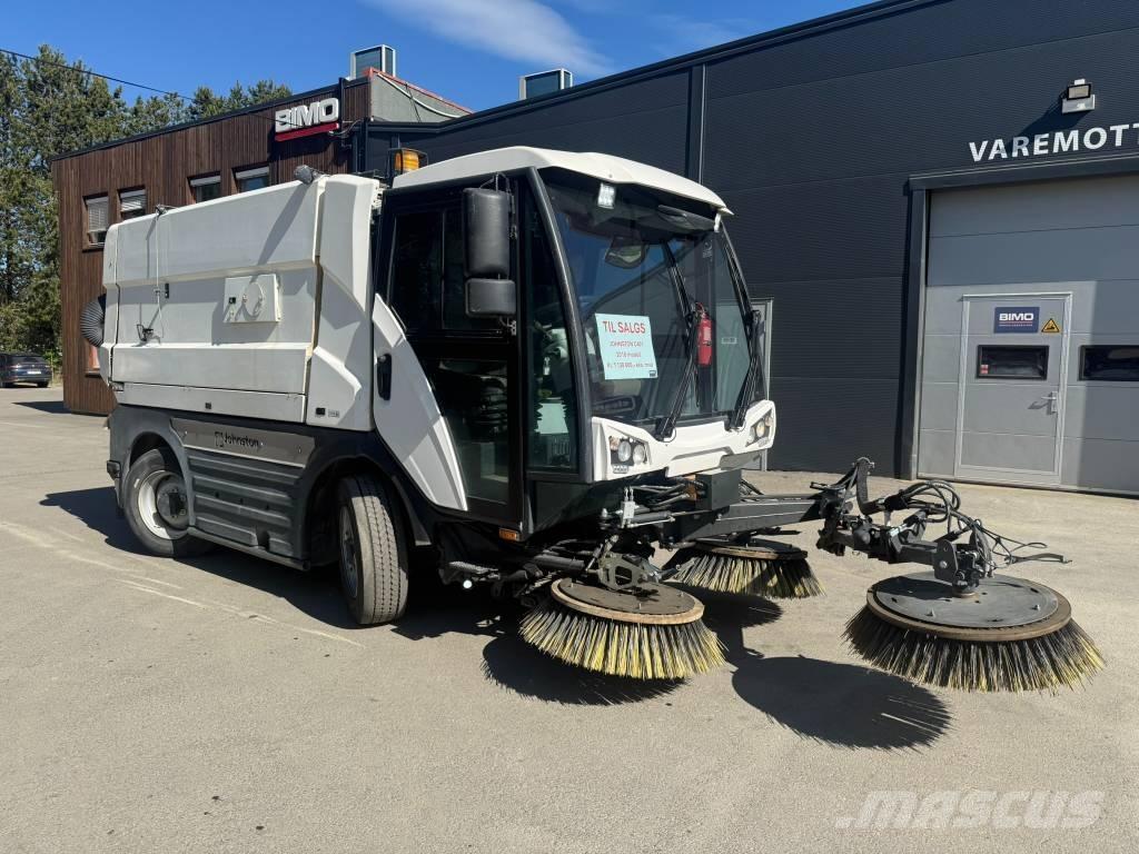 Johnston C401 كناسات