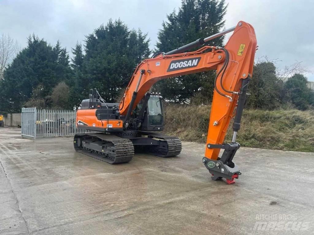 Doosan Dx300LC-7 حفارات زحافة