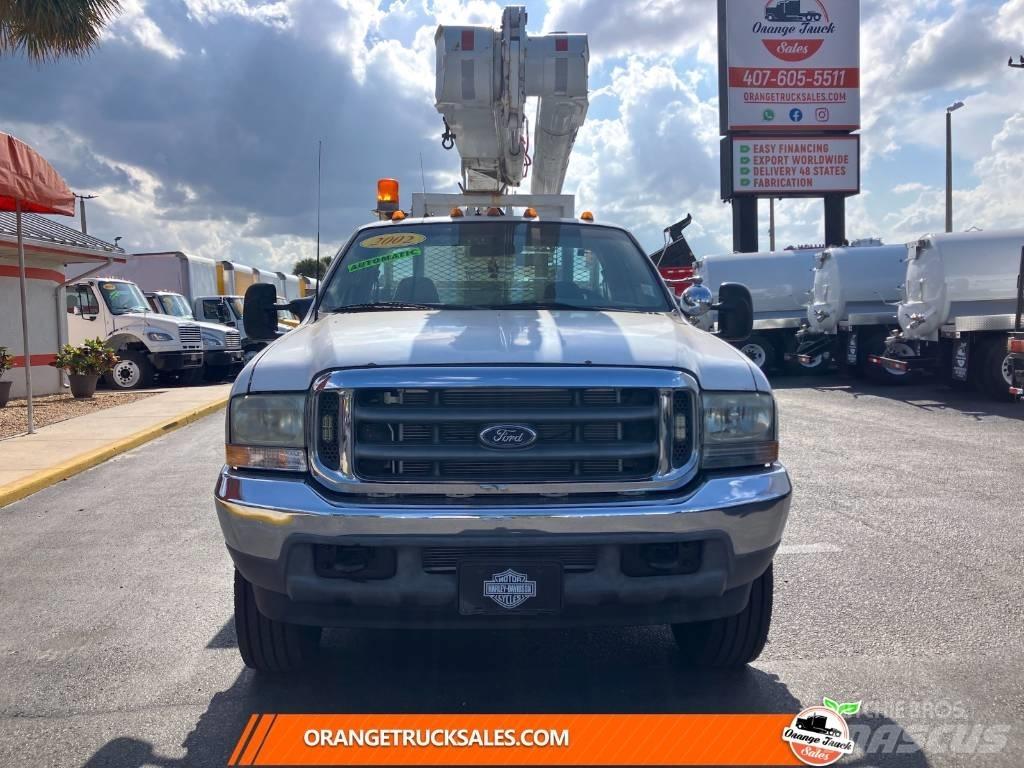 Ford F 550 SD المنصات الهوائية المثبتة على شاحنة