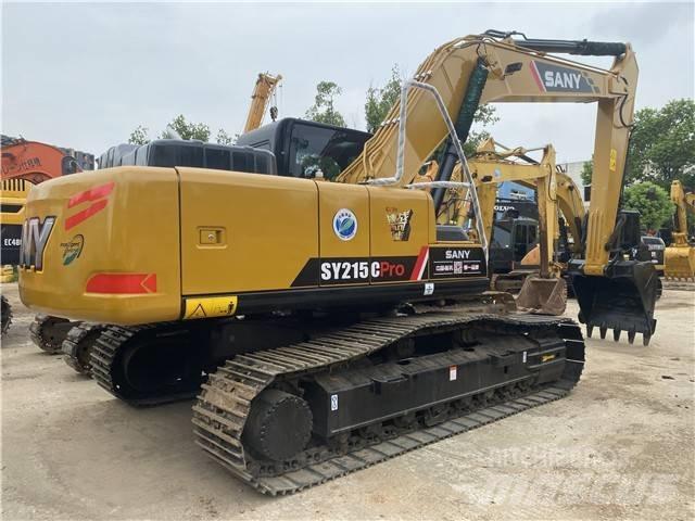 Sany SY 215 C حفارات زحافة