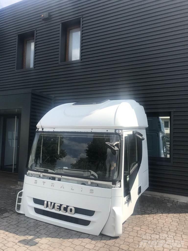 Iveco Stralis AT كابينة والداخلية