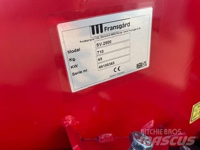 Fransgård SV-2500 مكابس وميبسات التبن