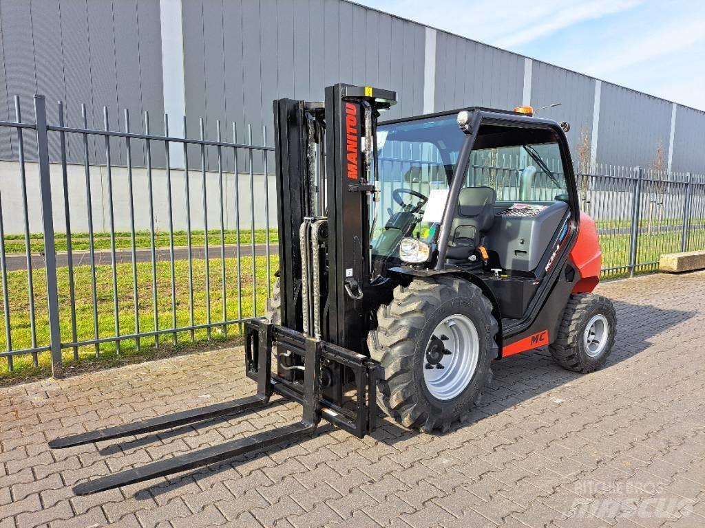 Manitou MC 25-4 شاحنات الديزل