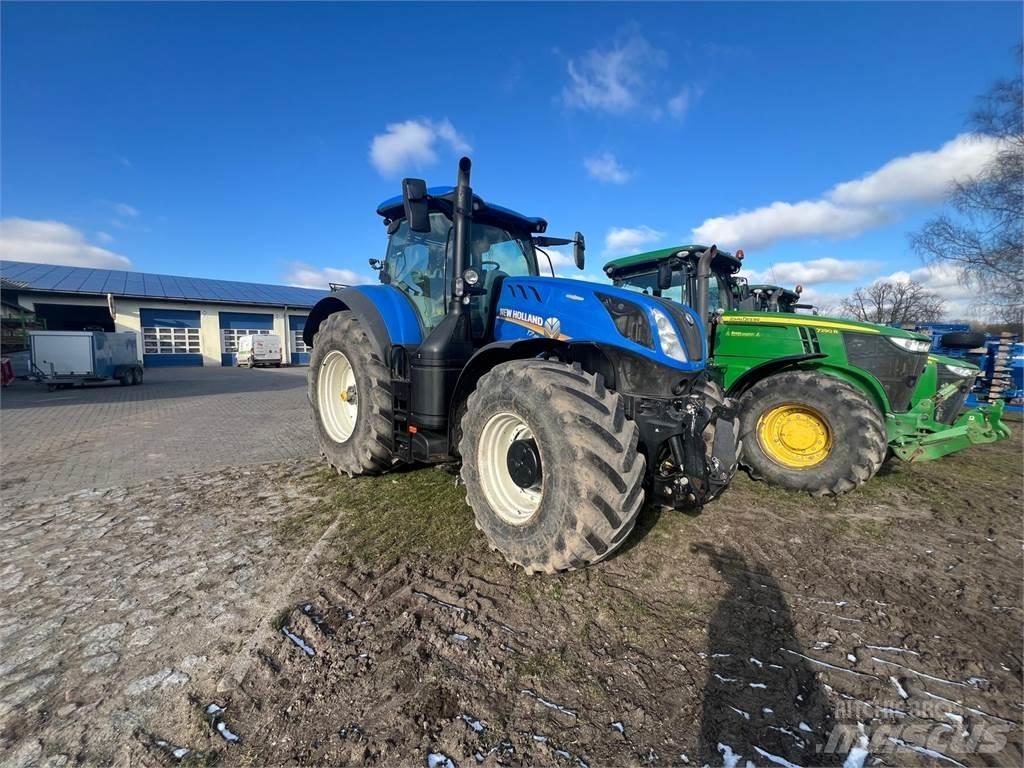 New Holland T7.315 الجرارات