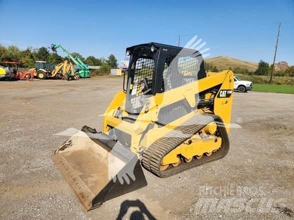 CAT 239D لوادر انزلاقية التوجيه