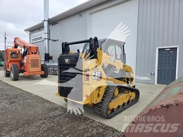 CAT 259D3 لوادر انزلاقية التوجيه