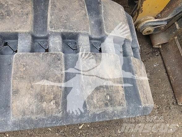 CAT 279D لوادر انزلاقية التوجيه