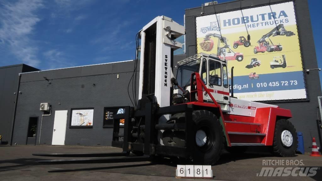 Svetruck 30120/46 شاحنات الديزل