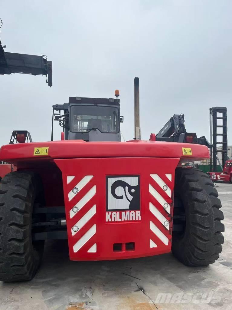 Kalmar DCF 300-12 شاحنات الديزل