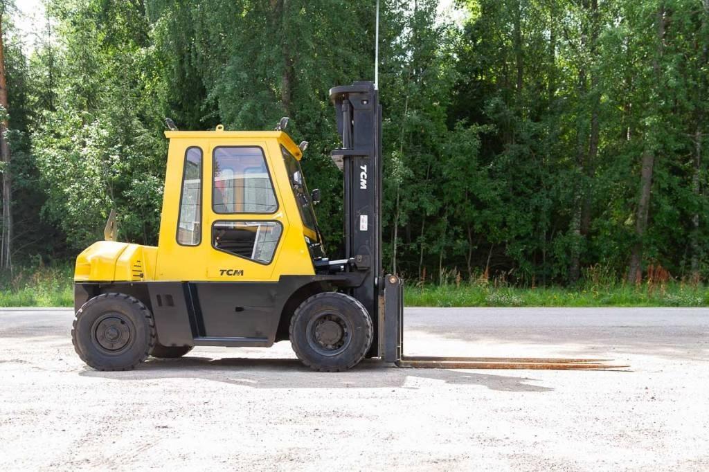 TCM FD 60 شاحنات الديزل