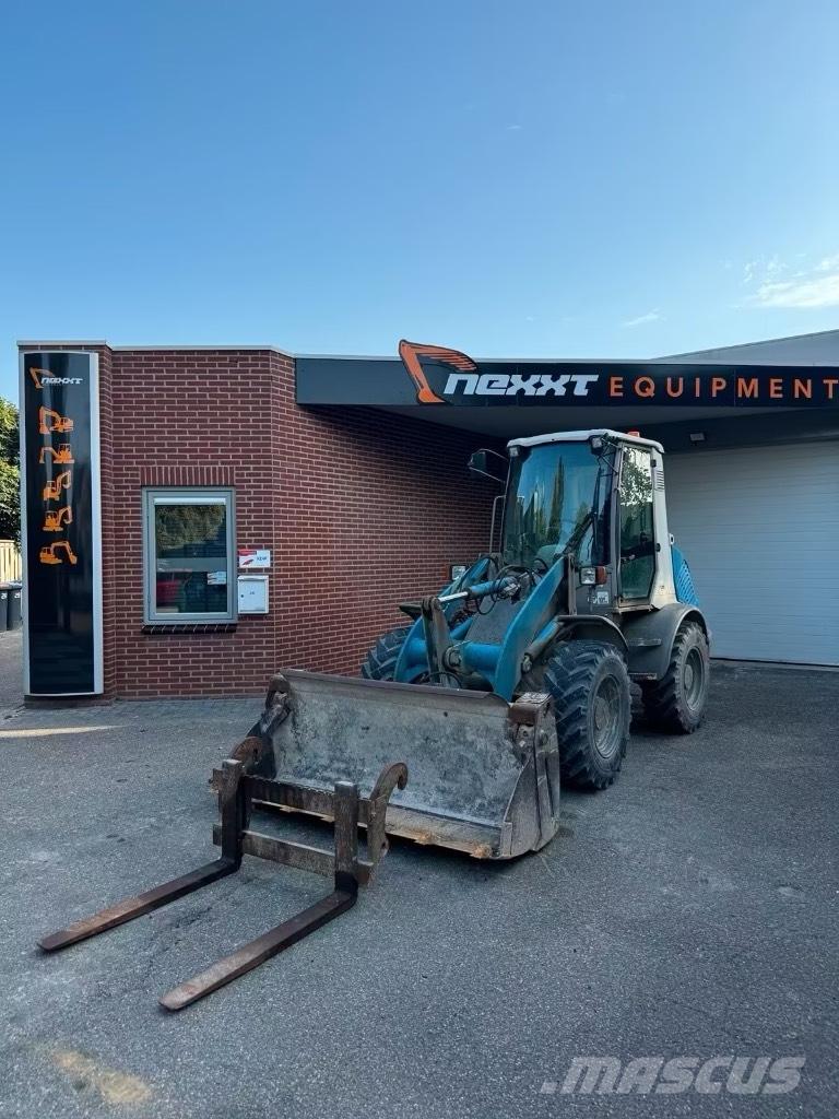 Atlas AR 65 لوادر بعجل