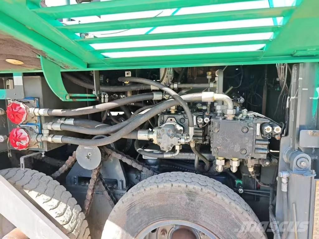 XCMG RP 453 L معدات السفلتة