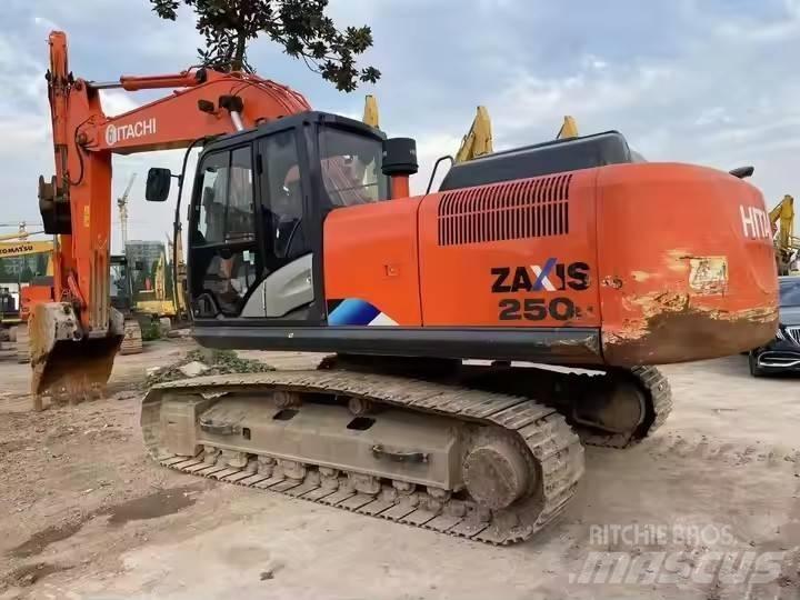 Hitachi ZX250-5A حفارات زحافة
