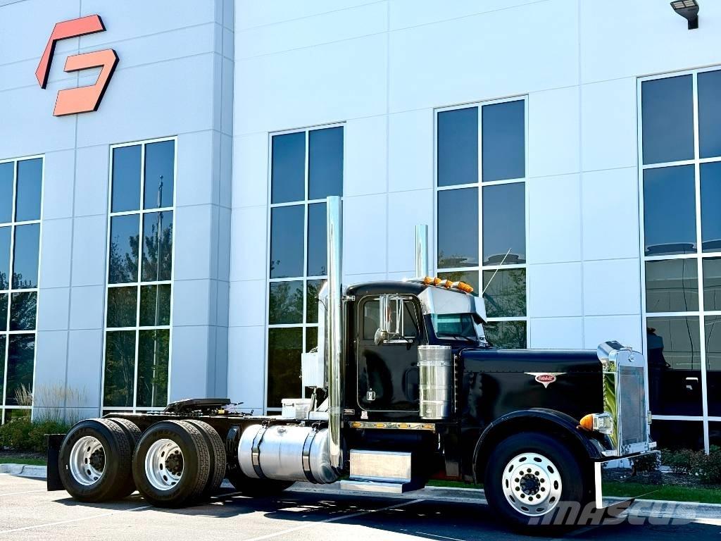 Peterbilt 379 وحدات الجر