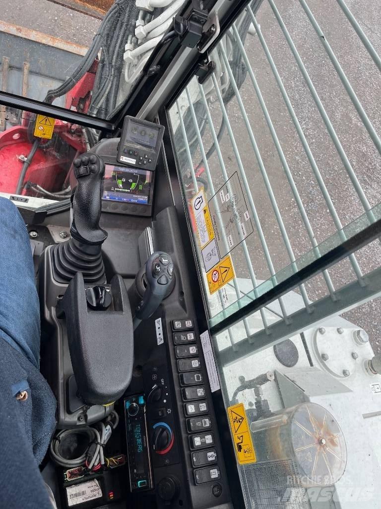 Takeuchi TB 280 FR حفارات وسط 7 طن - 12 طن