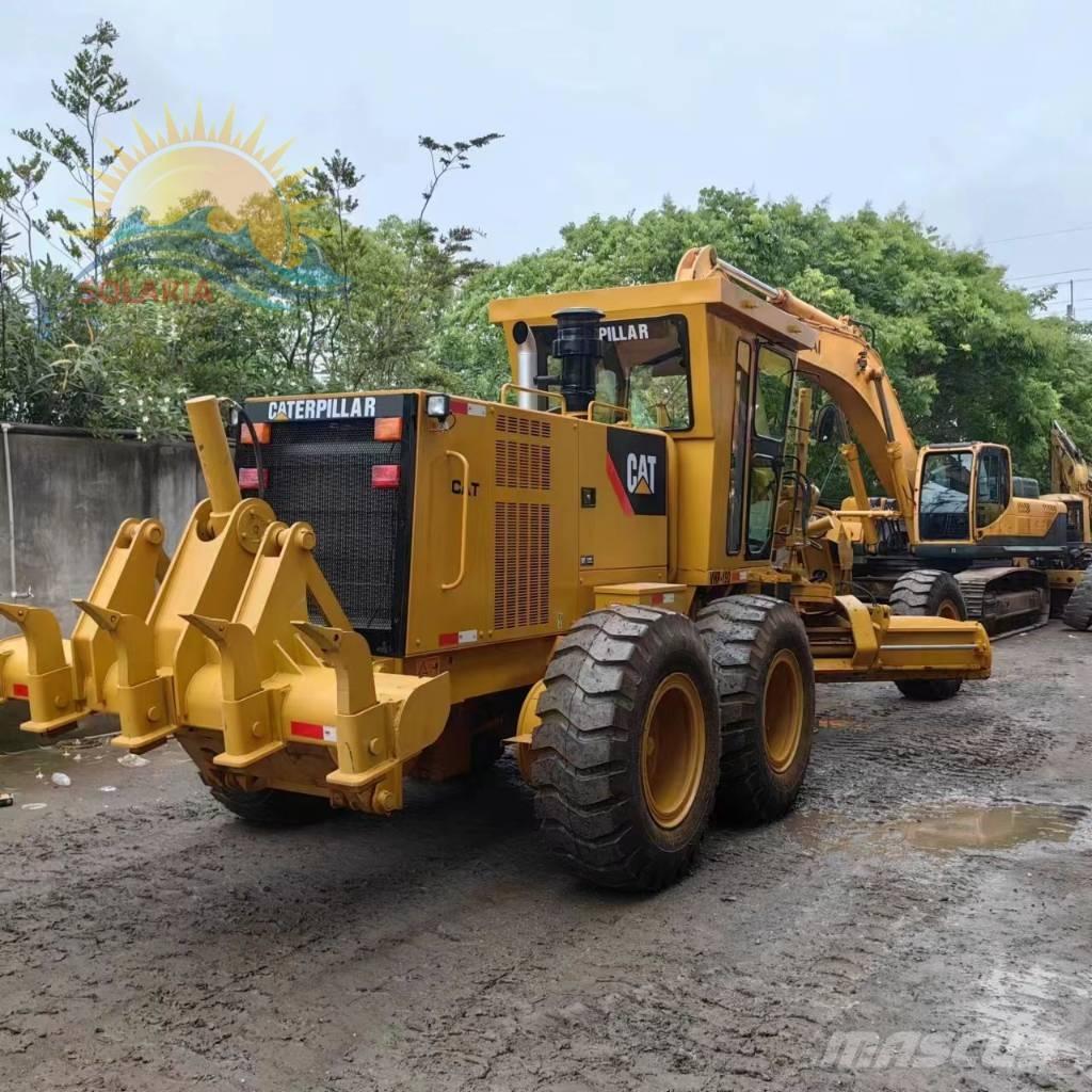 CAT 140 K معدات تمهيد الطرق