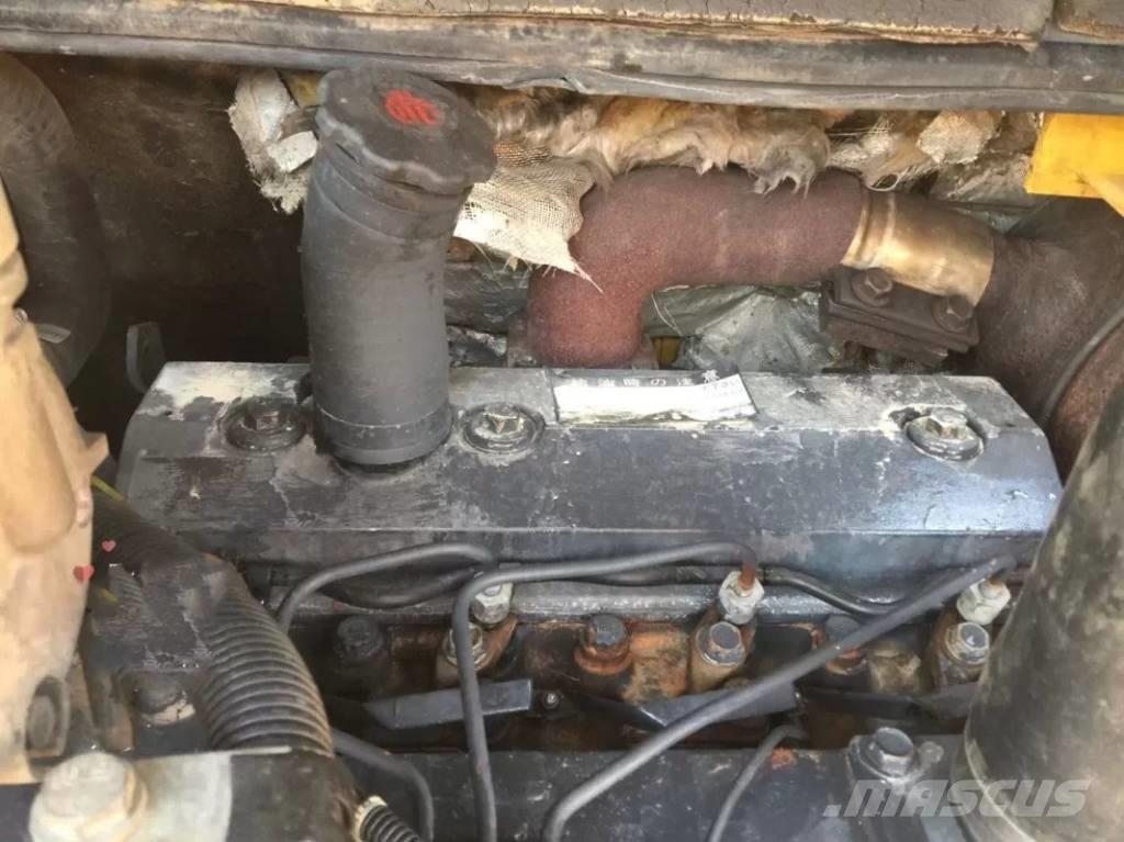 Komatsu pc78us حفارات وسط 7 طن - 12 طن