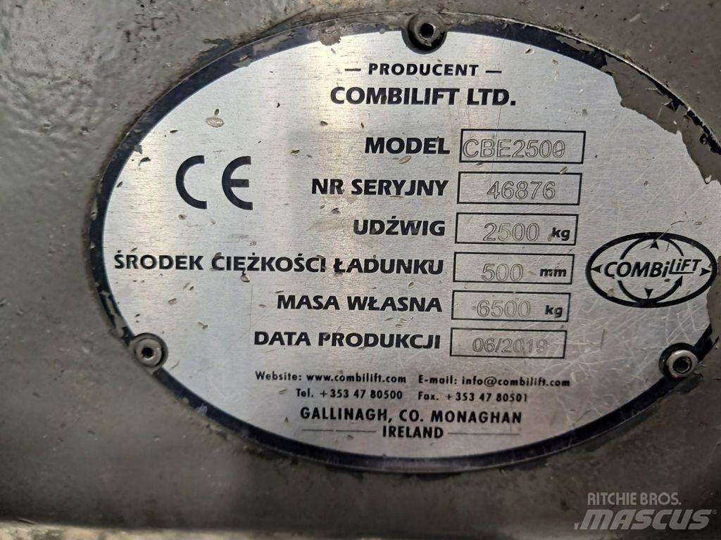 Combilift CBE2500 شاحنات ذات رافعات شوكية تعمل بالكهرباء