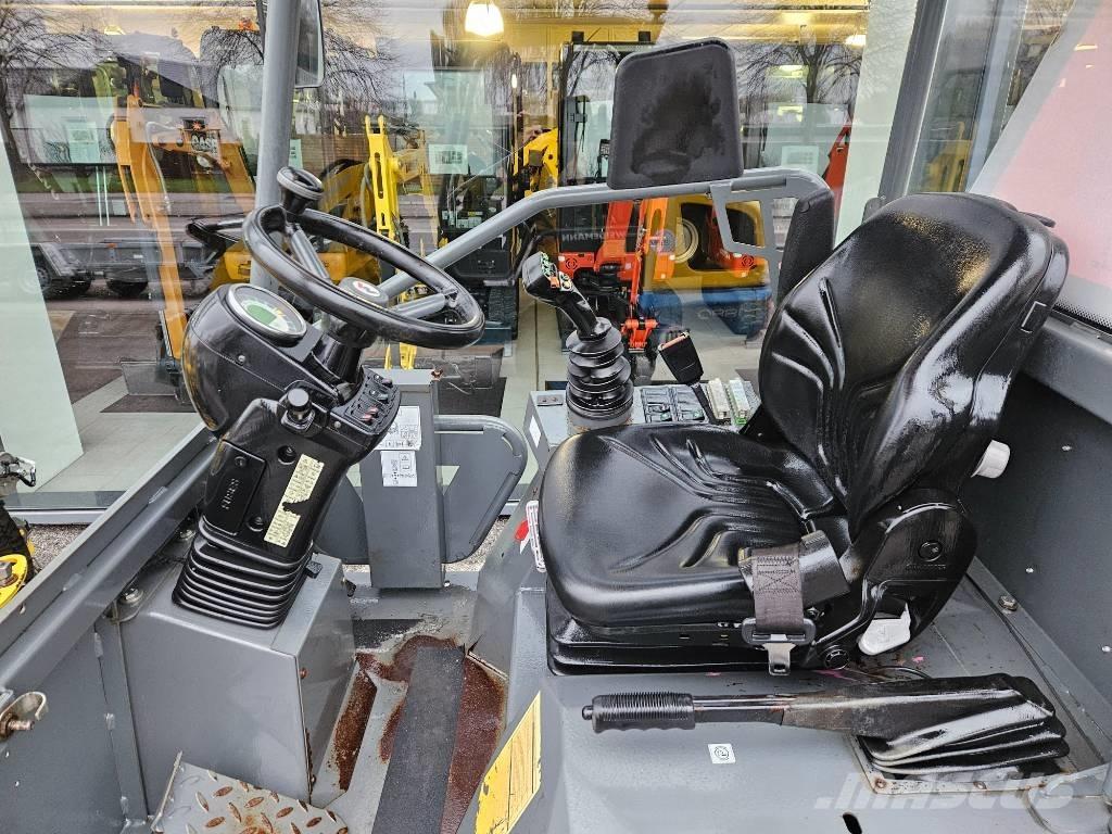 Weidemann 1880 لوادر بعجل