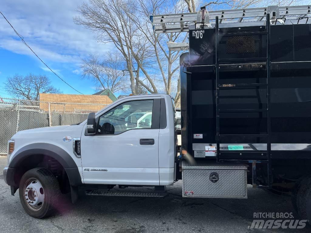 Ford F 550 شاحنات خفيفة/مفصلية الجوانب