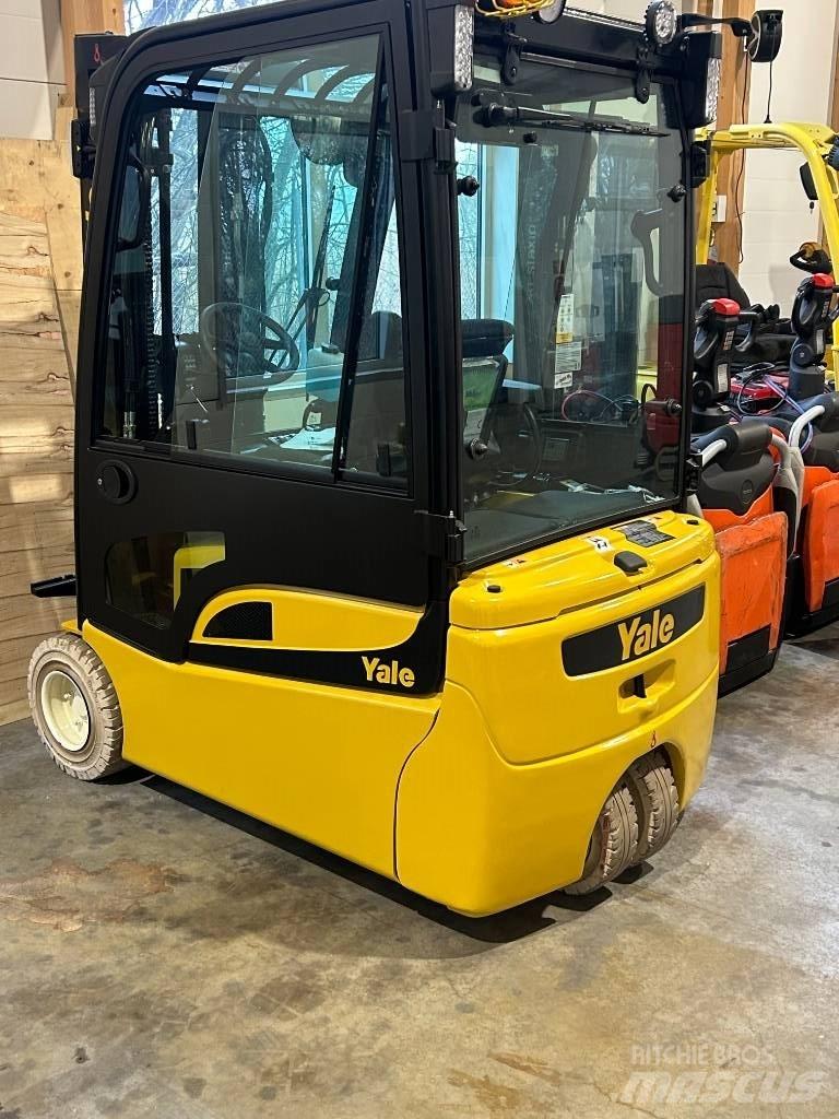 Yale ERP 20 VT شاحنات ذات رافعات شوكية تعمل بالكهرباء