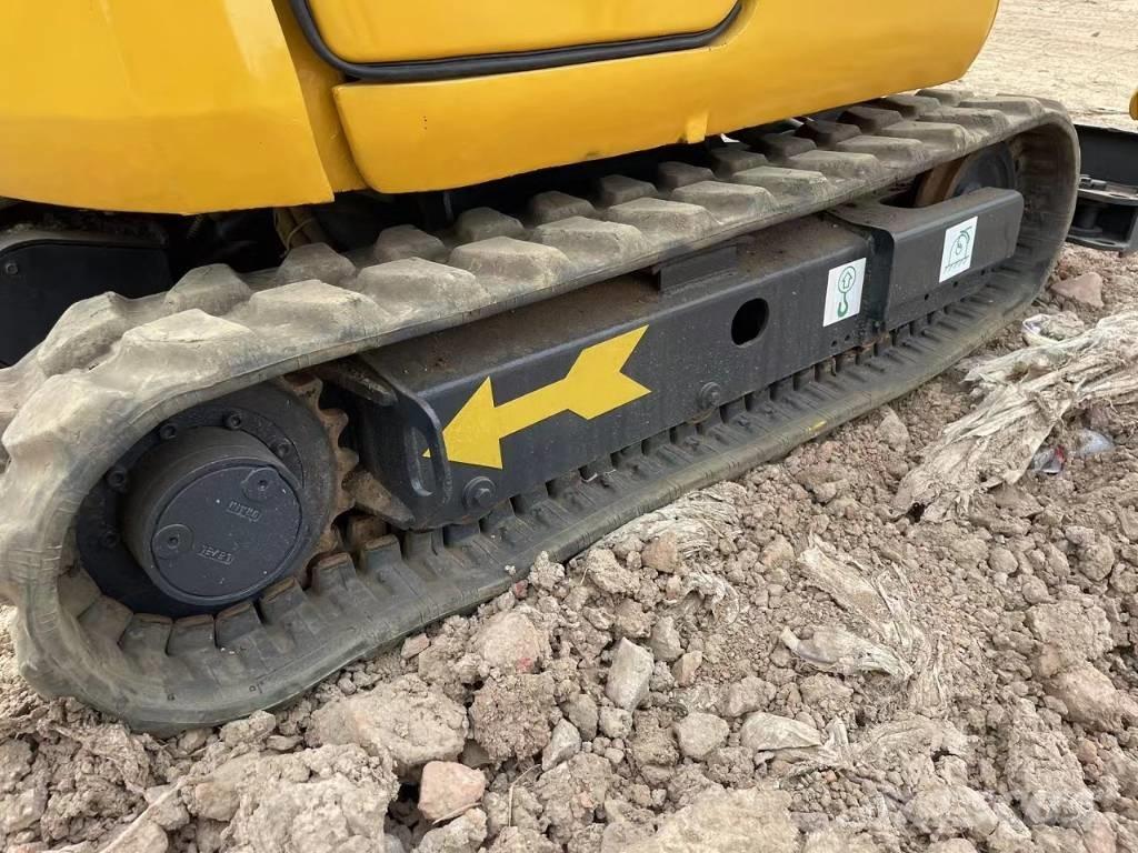 Komatsu PC18 حفارات صغيرة أقل من 7 طن (حفارات صغيرة)