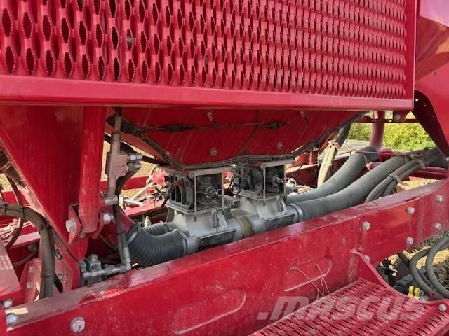 Horsch pronto 6 NT مثاقيب