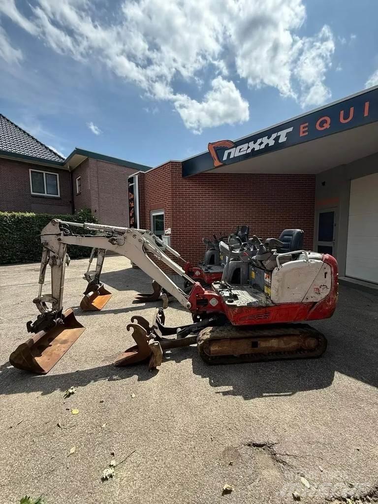 Takeuchi TB 216 حفارات صغيرة أقل من 7 طن (حفارات صغيرة)