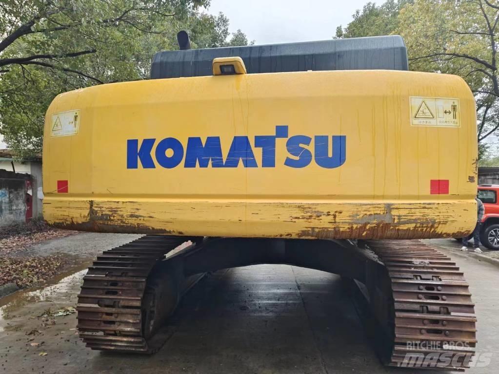 Komatsu PC 400 LC-8R حفارات زحافة