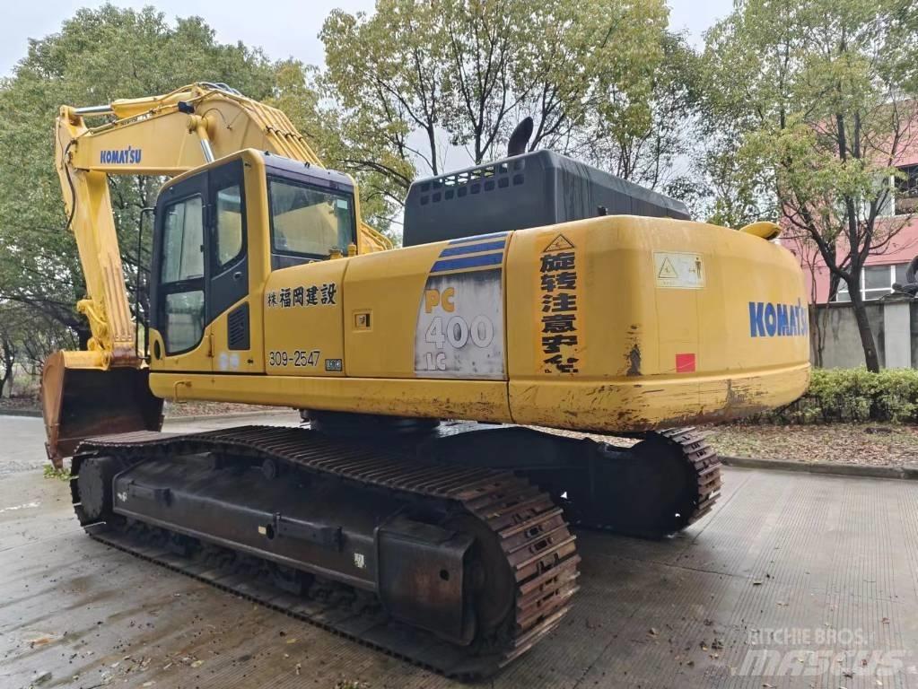 Komatsu PC 400 LC-8R حفارات زحافة
