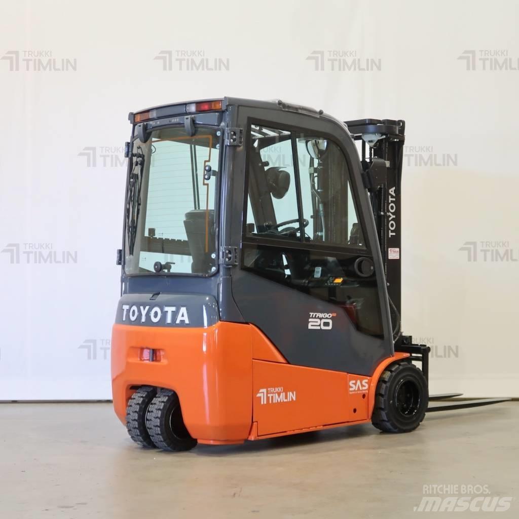 Toyota 8FBE20T شاحنات ذات رافعات شوكية تعمل بالكهرباء