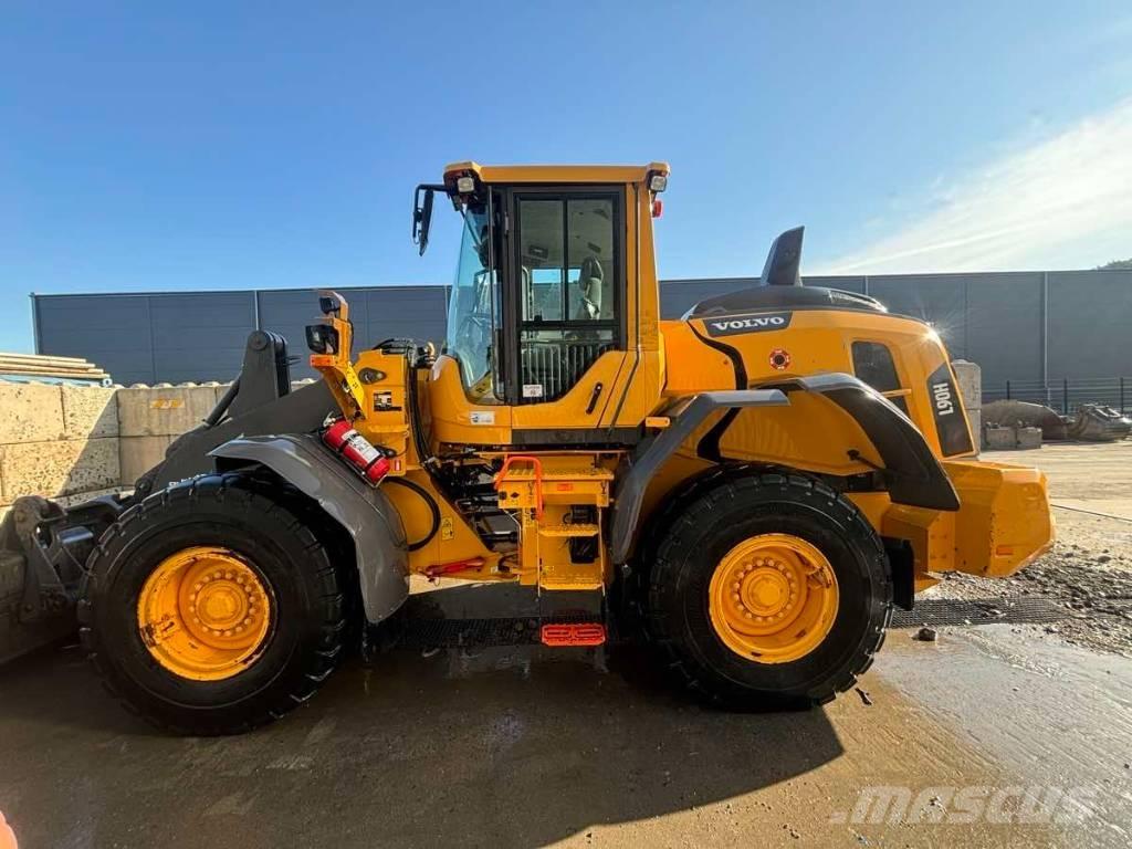 Volvo L 90 H لوادر بعجل