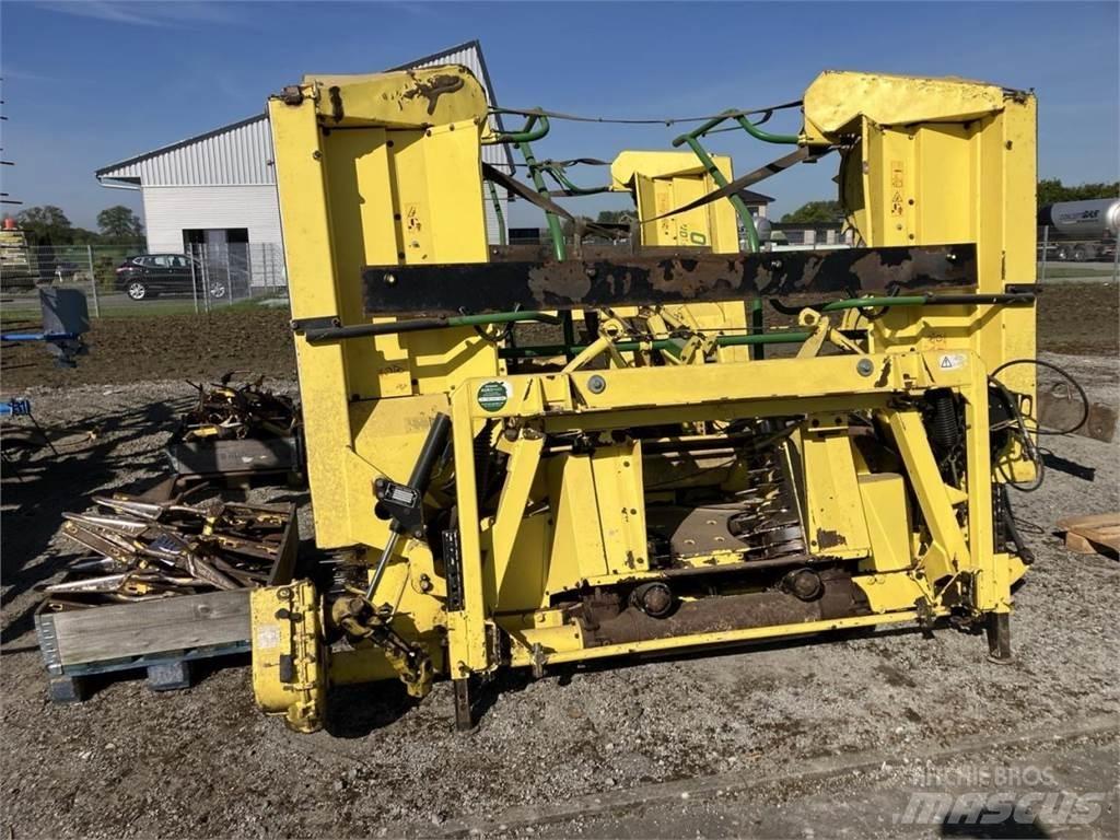 John Deere 7380 علافات ذاتية الدفع