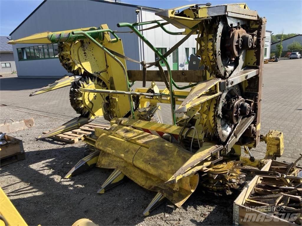 John Deere 7380 علافات ذاتية الدفع
