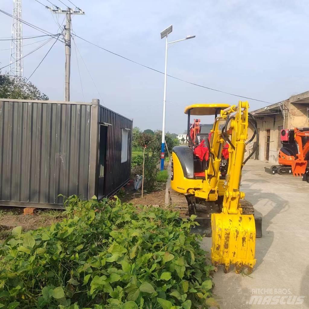 Komatsu PC 35 MR حفارات صغيرة أقل من 7 طن (حفارات صغيرة)