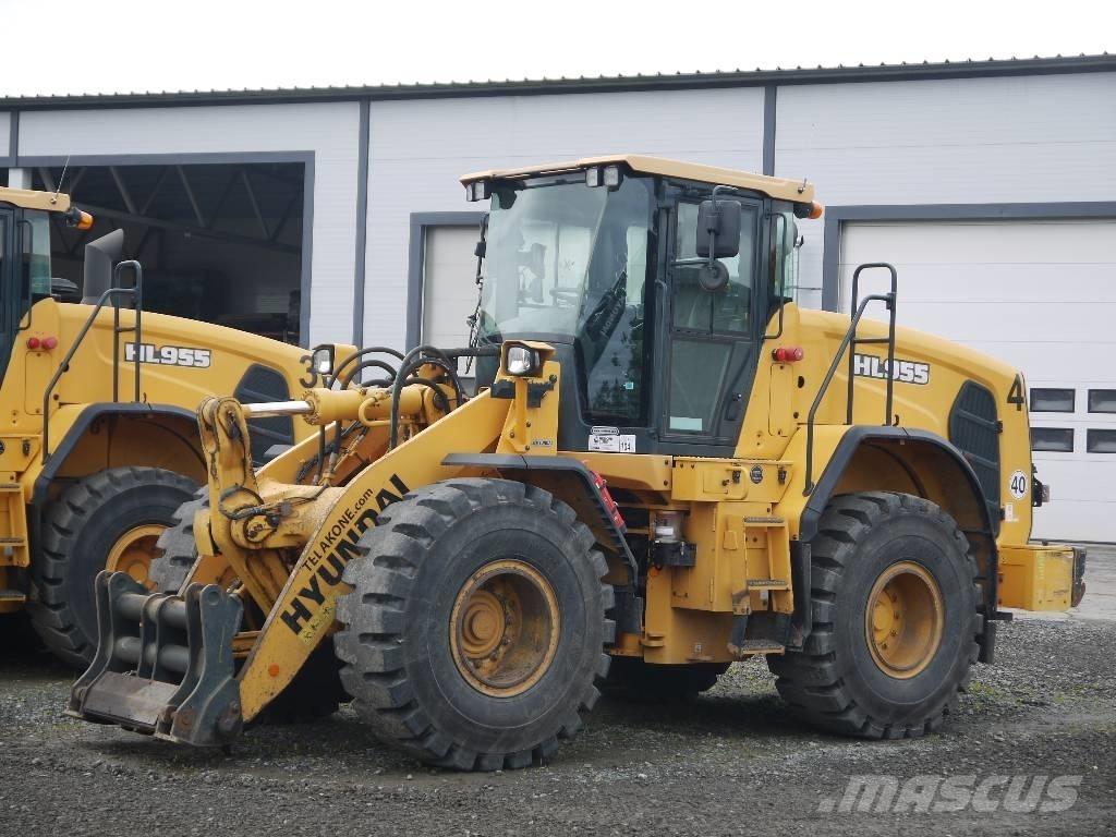 Hyundai HL955 لوادر بعجل