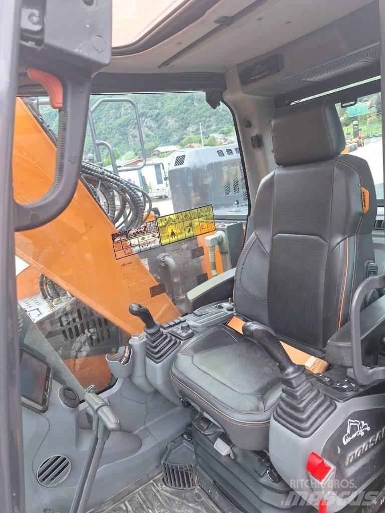 Doosan DX 140 LCR-7 حفارات زحافة